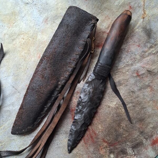 Cuchillo del Clan Fuego Negro